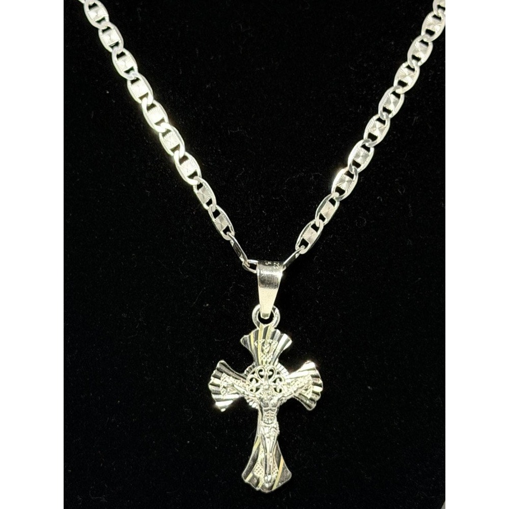 925 Sterling Silver Crucifix Cross Pendant Necklace 20 Inch 4.2mm Mariner Chain - Picture 2 of 5
